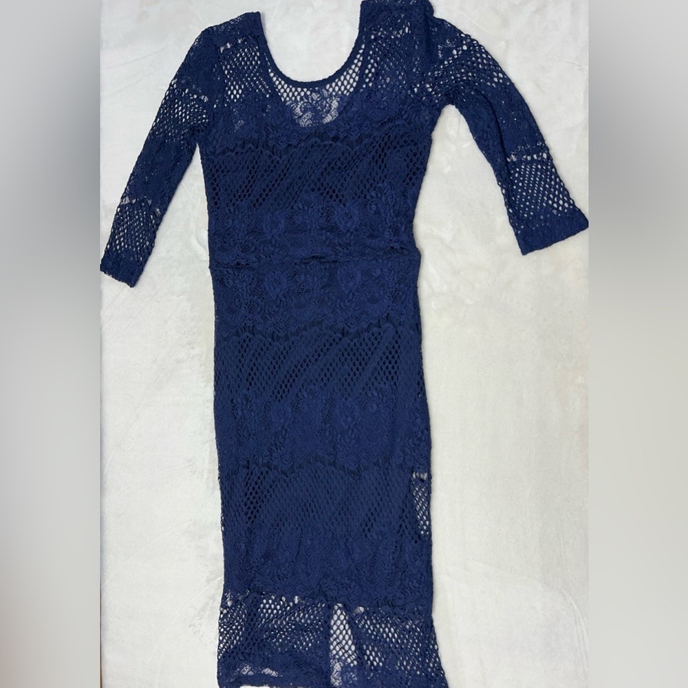 Elegant Navy Lace Dress